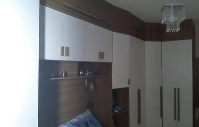 Imagem: A casa possui 2 Dormitórios, 2 Banheiros, 2 Vagas na garagem