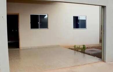 Imagem 1: Casa em Itapuã. 130m² de Área, 2 Vagas na garageme3 Dormitórios