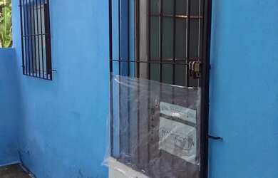 Imagem: A casa possui 3 Dormitórios, 2 Banheiros e está localizado