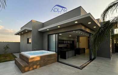 Imagem: A casa em condomínio possui 3 Dormitórios, 4 Banheiros, 4