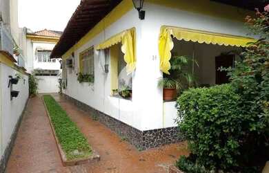 Imagem 8: Casa para venda com 300 metros quadrados com 4 quartos em São Francisco...