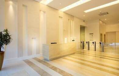 Imagem: O depósito possui 1 Vaga na garagem, 60m² de Área e está