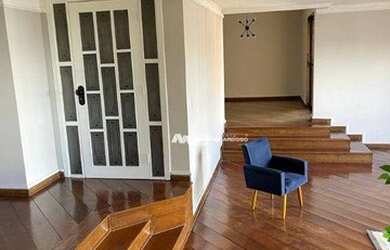 Imagem: O apartamento possui 3 Dormitórios, 5 Banheiros, 2 Vagas na