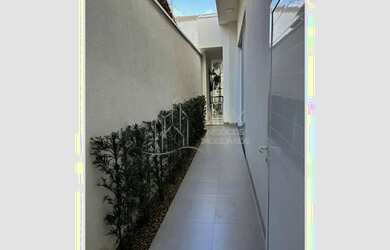 Imagem 12: Venda Casa Alto Umuarama. Piscina, Varanda, Guarda roupae200m² de Área