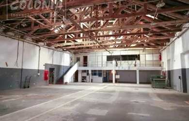 Imagem: O depósito possui 2.000m² de Área e está localizado em