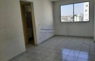 Imagem: O apartamento possui 2 Dormitórios, 1 Banheiro, 1 Vaga na garagem