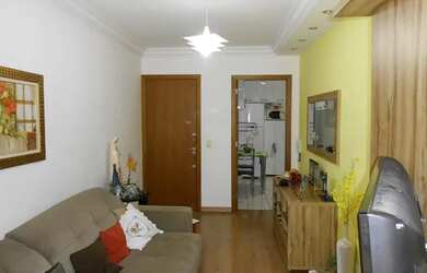 Imagem: O apartamento possui 2 Dormitórios, 1 Banheiro, 1 Vaga na garagem