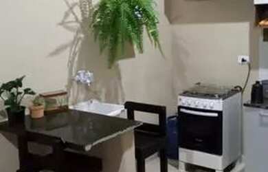 Imagem: A kitnet possui 1 Dormitório, 1 Banheiro, 1 Vaga na garagem