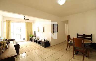 Imagem: O apartamento possui 3 Dormitórios, 2 Banheiros, 1 Vaga na