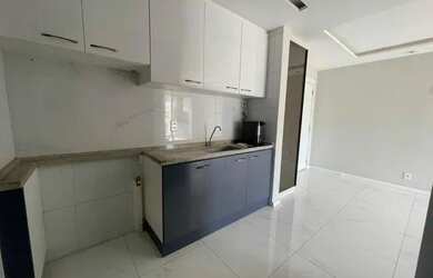 Imagem: O apartamento possui 3 Dormitórios, 2 Banheiros, 2 Vagas na