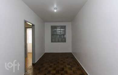 Imagem: O apartamento possui 2 Dormitórios, 1 Banheiro, 48m² de Área