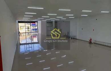 Imagem: O depósito possui 5 Vagas na garagem e 1095m² de Área e está