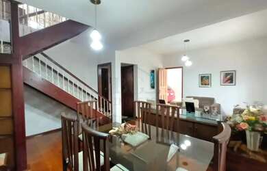 Imagem 7: Casa à venda em bairro próximo ao centro