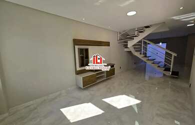 Imagem 15: Casa Duplex no Residencial Santa Mônica com 3 Qts sendo 1 Suíte com...