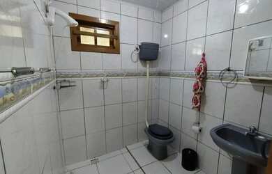 Imagem 12: Casa para Venda em Imbituba, Arroio, 3 dormitórios, 1 banheiro, 2 vagas