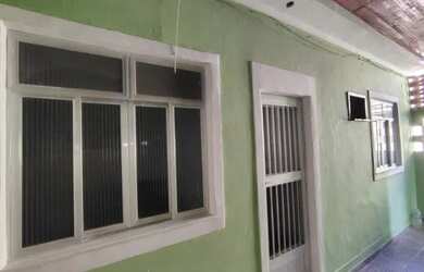 Imagem 2: Casa térrea independente de 01 quarto na rua Enéas Martins perto da...