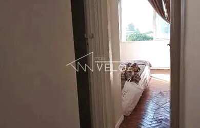 Imagem: A kitnet possui 1 Banheiro, 31m² de Área e está localizado