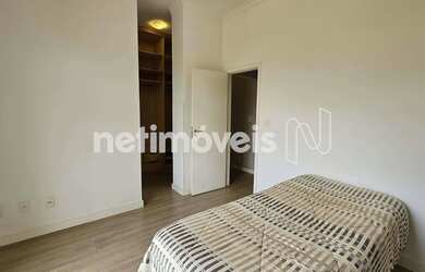 Imagem 9: Imóvel para aluguel tem 220 metros quadrados com 4 quartos