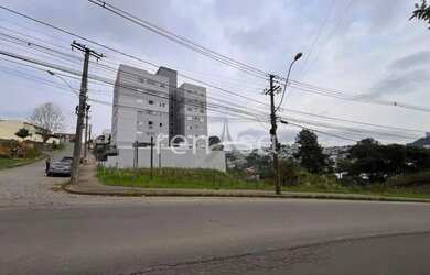 Imagem: O terreno possui 968m² de Área e está localizado em Cruzeiro