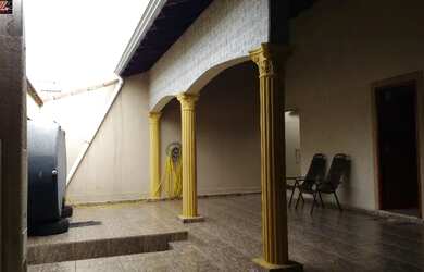 Imagem 3: Casa a venda em uma excelente localização Vila São João