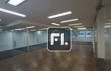 Imagem 7: Conjunto, 216 m² - venda por R$ 3.672.000,00 ou aluguel por R$ 22.950,77/mês...