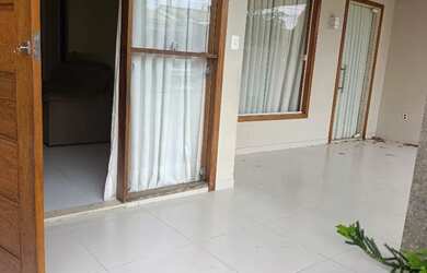 Imagem: A casa em condomínio possui 2 Dormitórios, 1 Banheiro, 2 Vagas