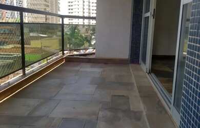 Imagem: O apartamento possui 3 Dormitórios, 4 Banheiros, 2 Vagas na