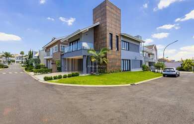 Imagem 2: Residência alto padrão no Condomínio Burgenstock