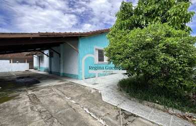 Imagem: A casa possui 2 Dormitórios, 2 Banheiros, 1 Vaga na garagem