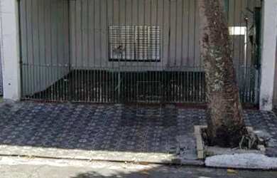 Imagem: A casa possui 2 Dormitórios, 1 Banheiro, 1 Vaga na garagem