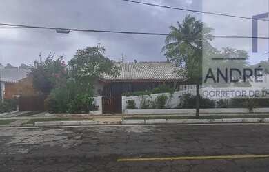 Imagem: A casa em condomínio possui 3 Dormitórios, 3 Banheiros, 2