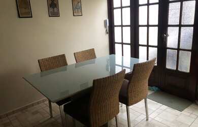 Imagem 3: Linda casa 2 quartos em condomínio no bairro Jardim Flamboyant. Cabo...