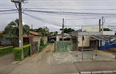 Imagem 4: Terreno medindo 12 x 53 metros 636 m² - Novo Mundo - Curitiba - PR