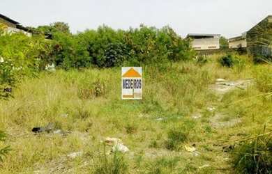 Imagem: O terreno possui 1.850m² de Área e está localizado em Rocha