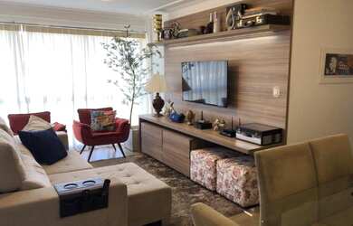 Imagem: O apartamento possui 2 Dormitórios, 2 Banheiros, 1 Vaga na