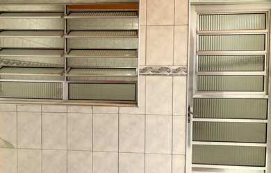 Imagem 10: Casa para venda possui 4 imoveis no Jardim Adelfiore