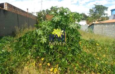 Imagem: O terreno possui 300m² de Área e está localizado em Paraíso