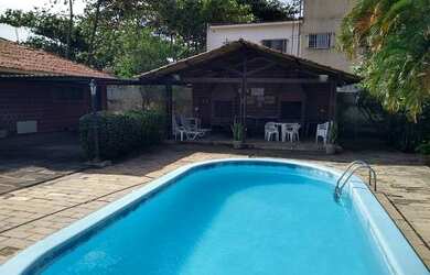 Imagem 6: M- LINDA CASA EM CONDOMINIO COM PISCINA COM 4 QTS E 3 BANHEIROS