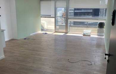 Imagem: O depósito possui 1 Vaga na garagem, 40m² de Área e está