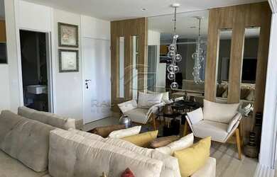 Imagem: O apartamento possui 3 Dormitórios, 4 Banheiros, 2 Vagas na