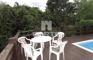 Imagem 4: CASACapitólio. Piscina, Churrasqueira, Imóvel mobiliadoeVaranda