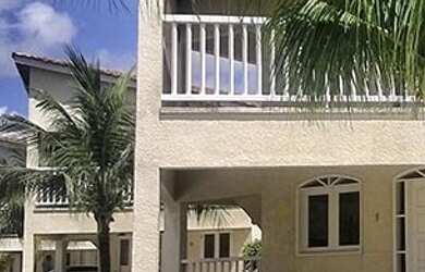 Imagem: A casa em condomínio possui 3 Dormitórios, 3 Banheiros, 3