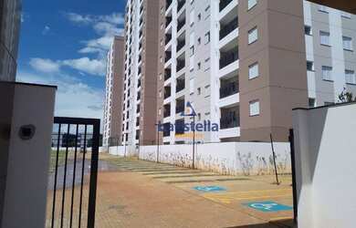 Imagem: O apartamento possui 2 Dormitórios, 2 Banheiros, 1 Vaga na