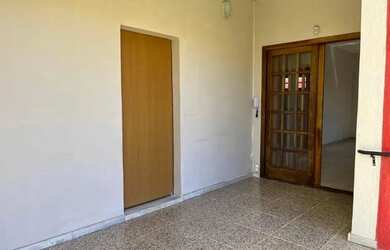 Imagem: Casa para venda tem 122 metros quadrados com 4 quartos em São