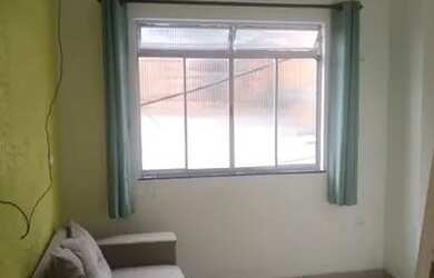 Imagem: A casa possui 1 Dormitório, 1 Banheiro e 40m² de Área e está