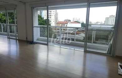 Imagem: O depósito possui 4 Vagas na garagem, 72m² de Área, Imóvel