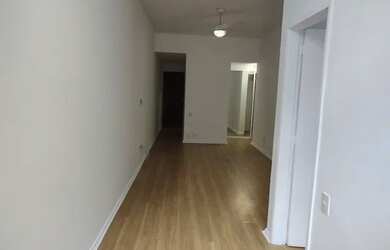 Imagem: O apartamento possui 3 Dormitórios, 1 Banheiro, 85m² de Área