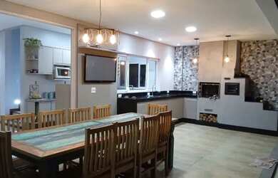 Imagem: A casa em condomínio possui 3 Dormitórios, 5 Banheiros, 4