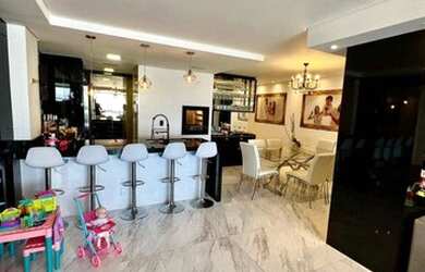 Imagem: O apartamento possui 2 Dormitórios, 3 Banheiros, 2 Vagas na