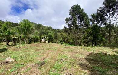 Imagem: O terreno possui 20.000m² de Área e está localizado em Urubici